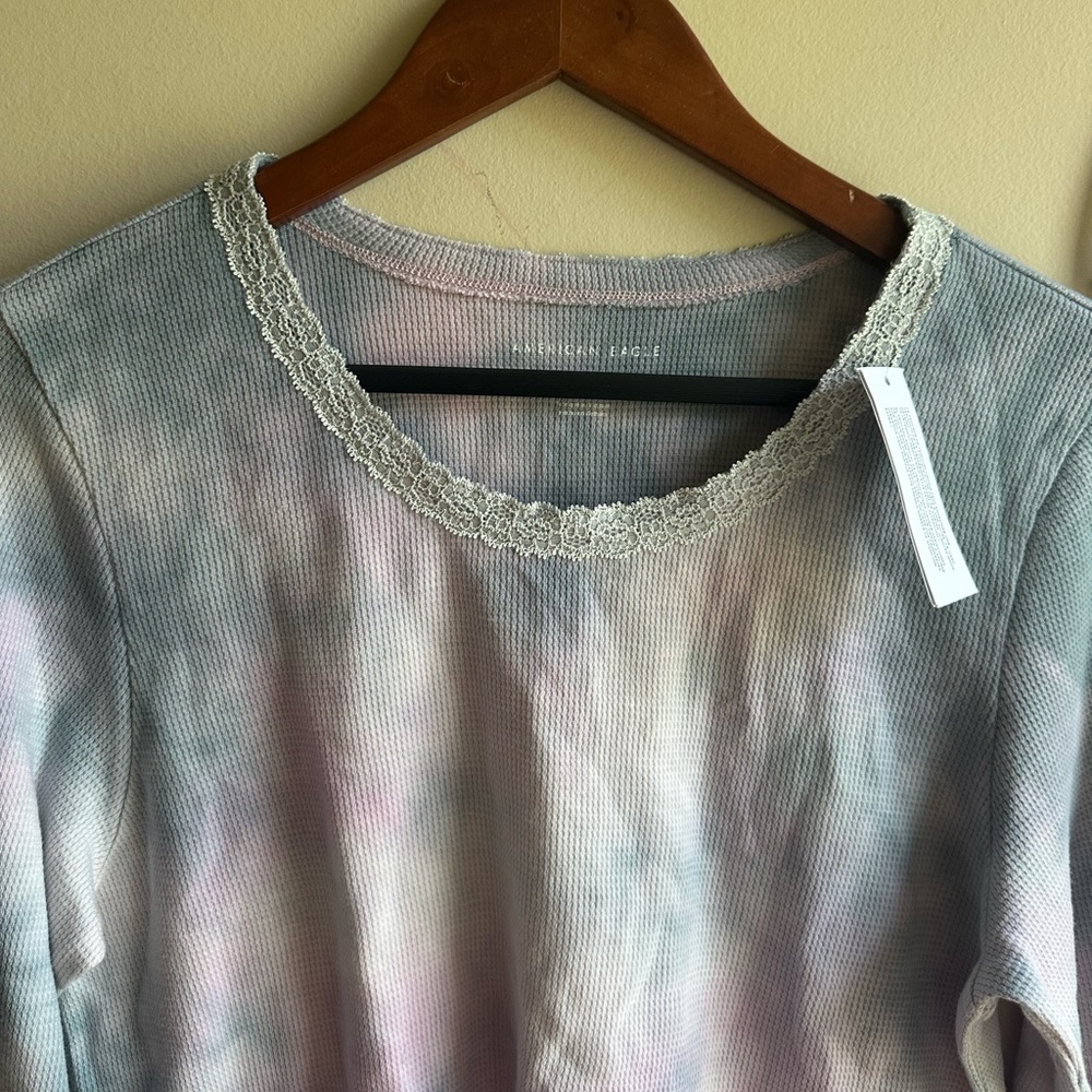 American Eagle Outfitters Blue and White Crop Hoodie - Picture 4 of 8